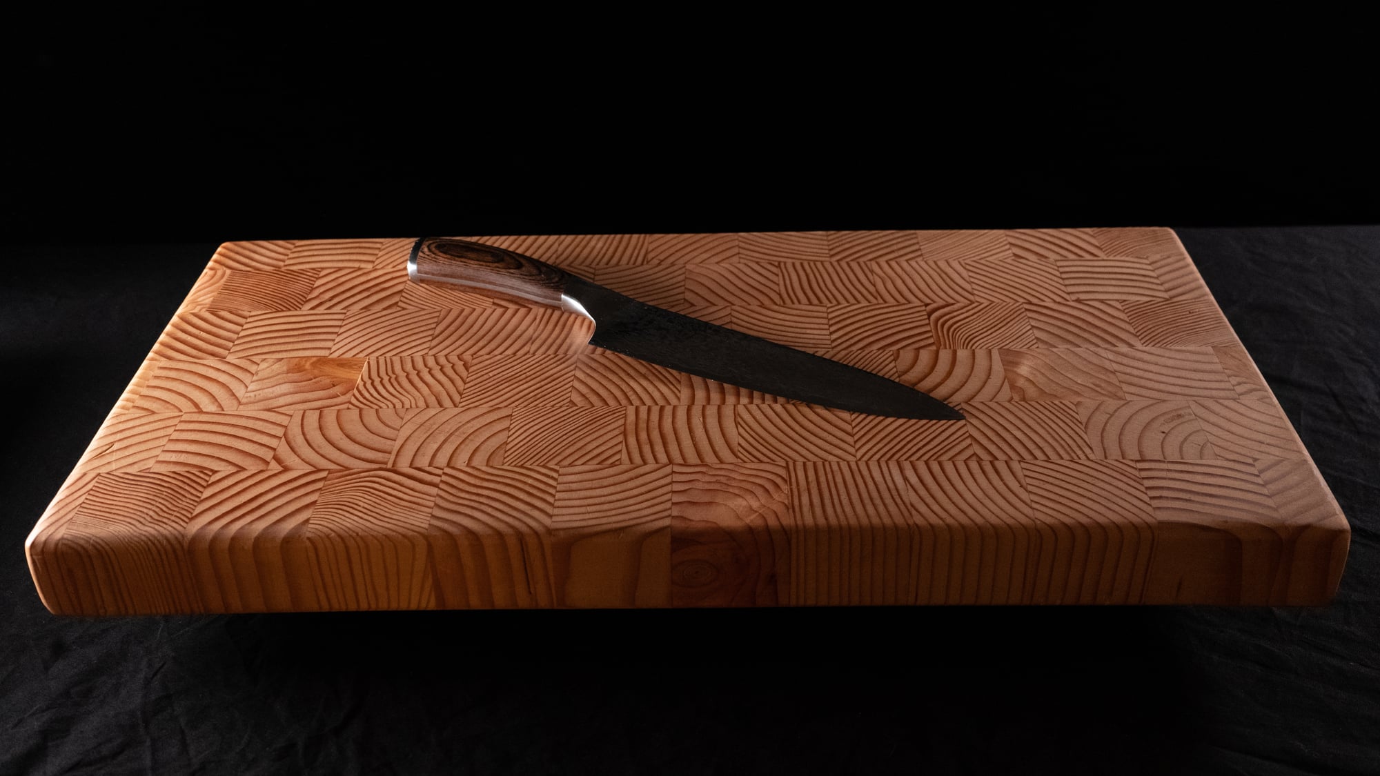 cutting board with knife